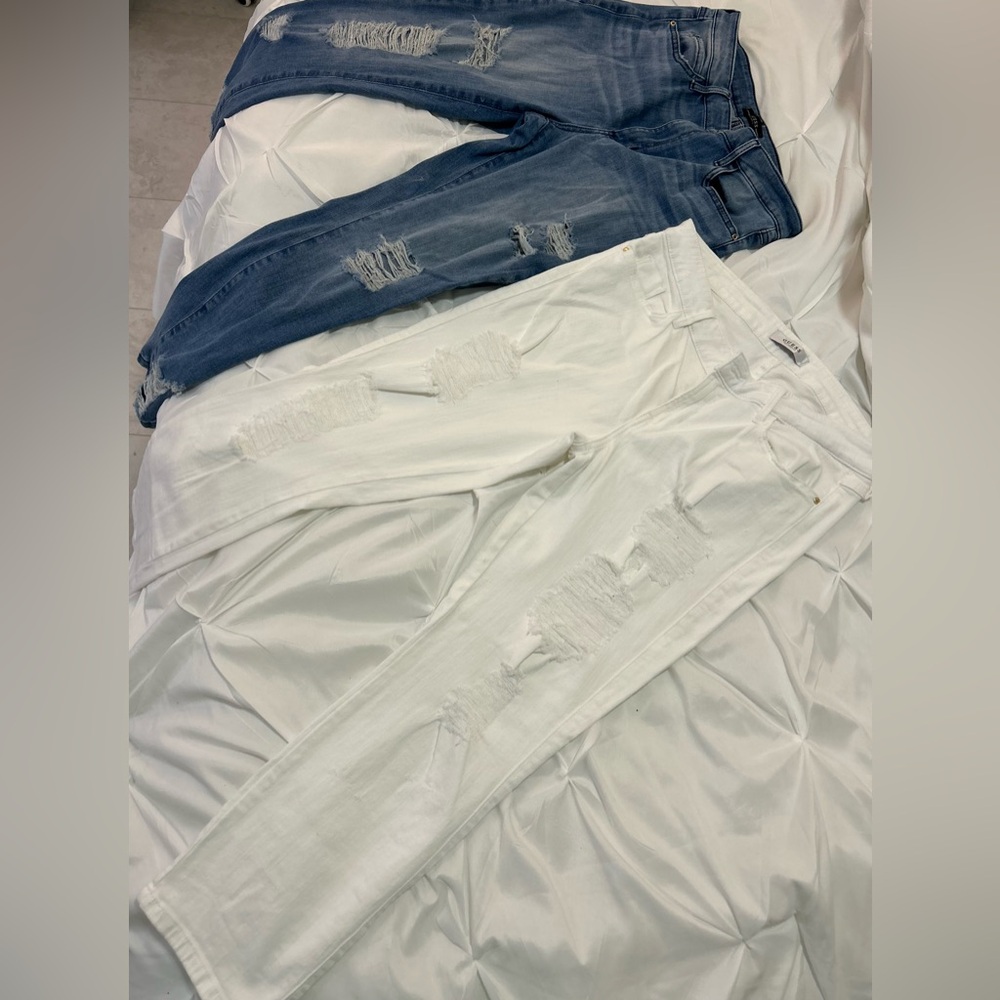 Guess Jeans -2 Pair Size 31